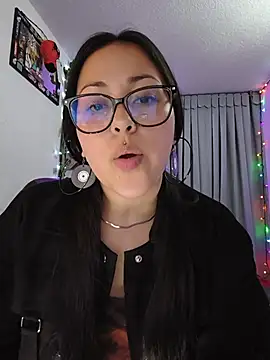Bella-Gema Chat XXX in diretta