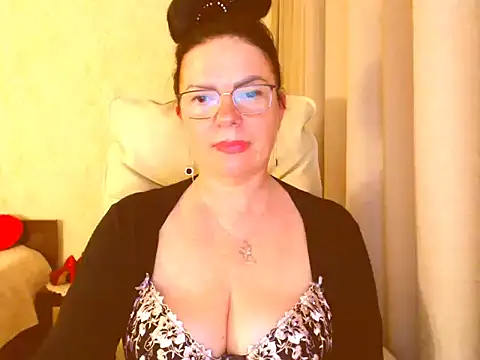 Monica-1203 XXX чат на живо