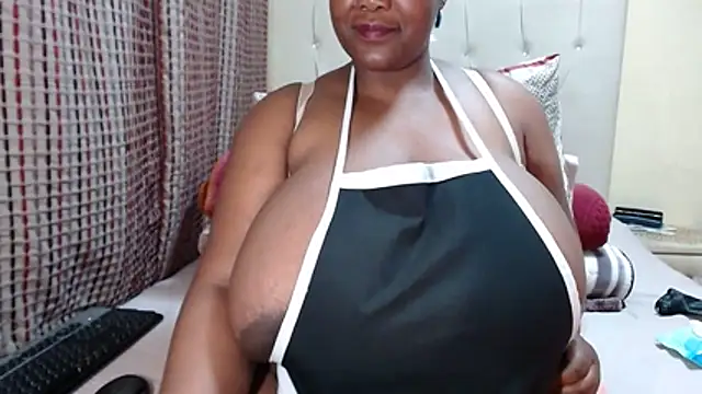 CHOCOLATEDARKBUSTYX – Live XXX-chat