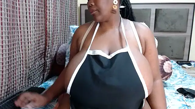CHOCOLATEDARKBUSTYX's Live XXX Chat