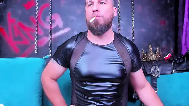 Show modela ArmandoSteel4u na web-kameri