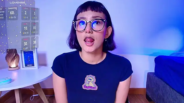 Chatroom XXX en direct de tati_cardenas