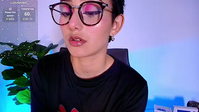 Chatroom XXX en direct de tati_cardenas