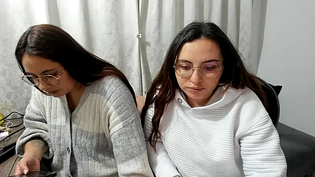 _girls_on_fire_ Show Webcam
