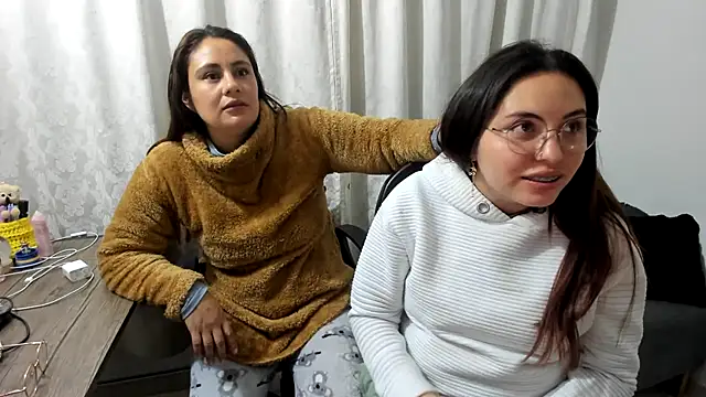 _girls_on_fire_のライブXXXチャット