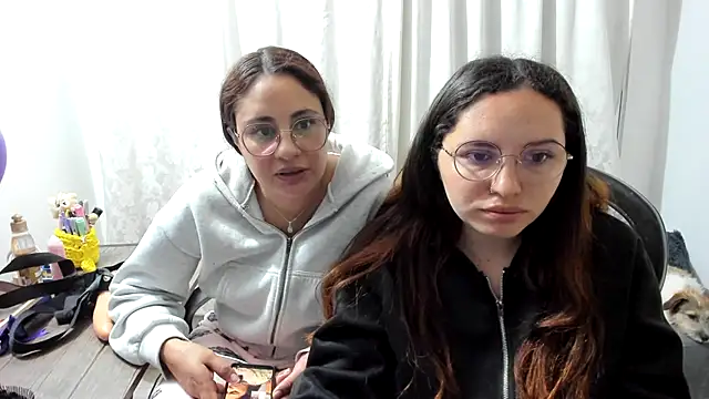 Czat XXX na żywo – _girls_on_fire_