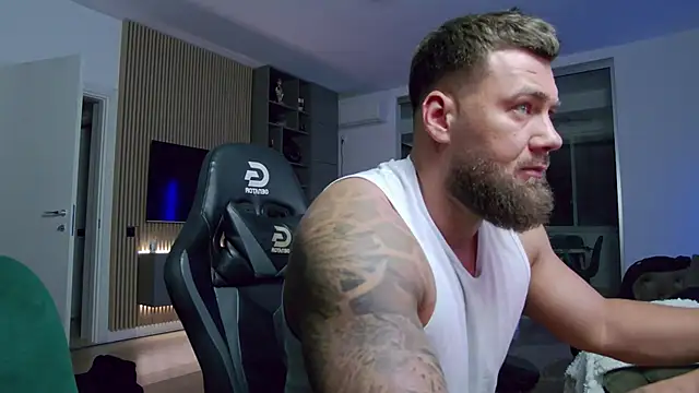 Webkamerová show UbbeViking