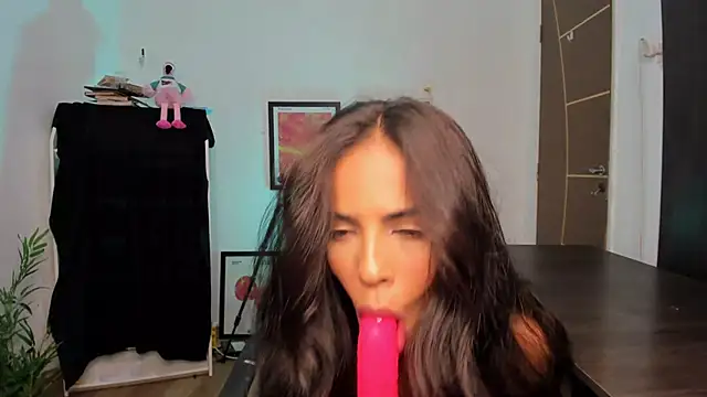 camille-rose live XXX chat