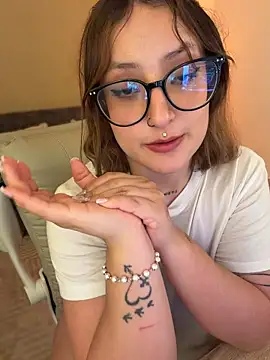 Czat XXX na żywo – Megan_lu2