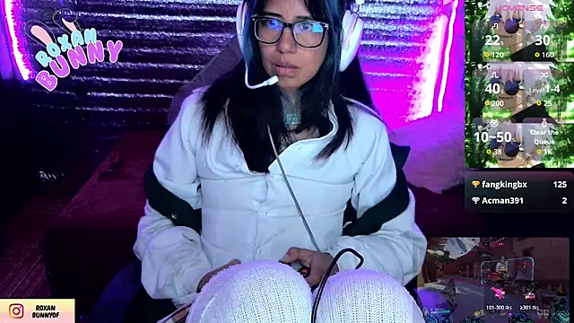 Pokazy przed kamerką – Roxanbunny1