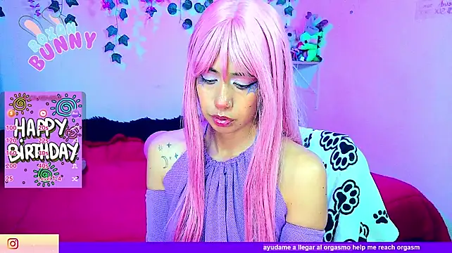 Roxanbunny1 Show in webcam