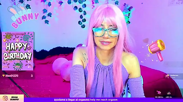 Roxanbunny1's Webcam Show