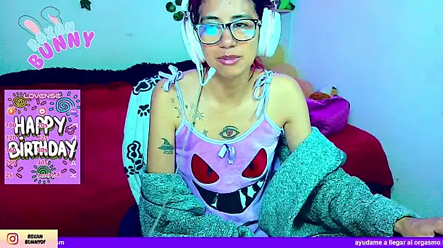 Roxanbunny1's Webcam Show