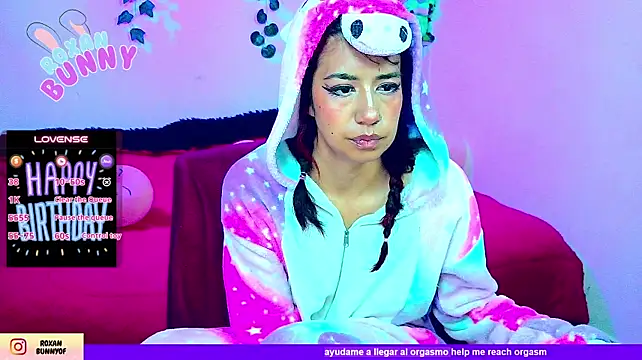 Pertunjukan Kamera Web Roxanbunny1