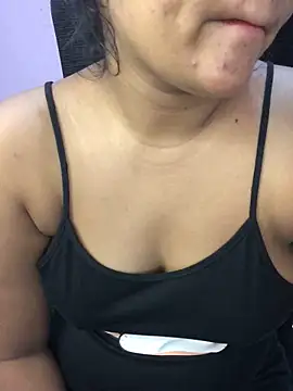Rose_Olivia Pertunjukan Webcam