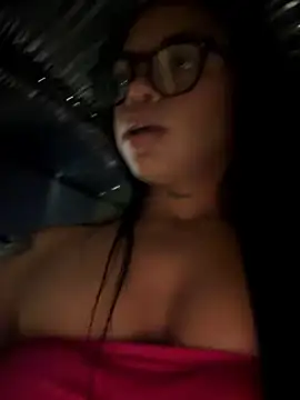 دردشة Charly_ الجنسية المباشرة