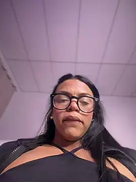 Charly_ Live XXX-Chat