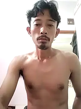 Dwirosebig Show in webcam