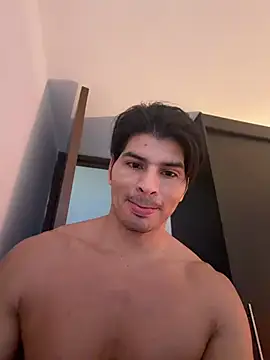 wild_col_ Webcam show