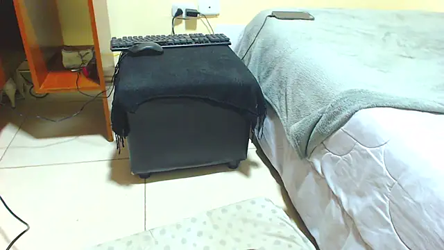 Pambigass – live chatrum