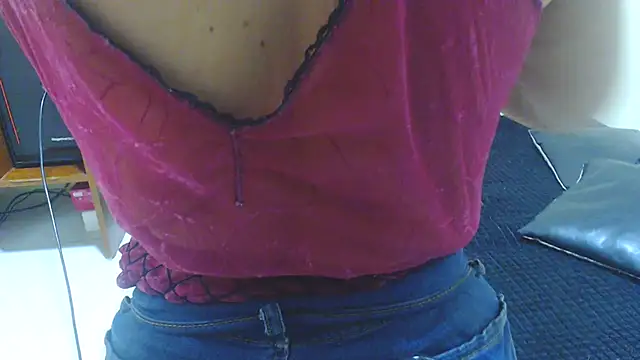 PambigassのライブXXXチャット