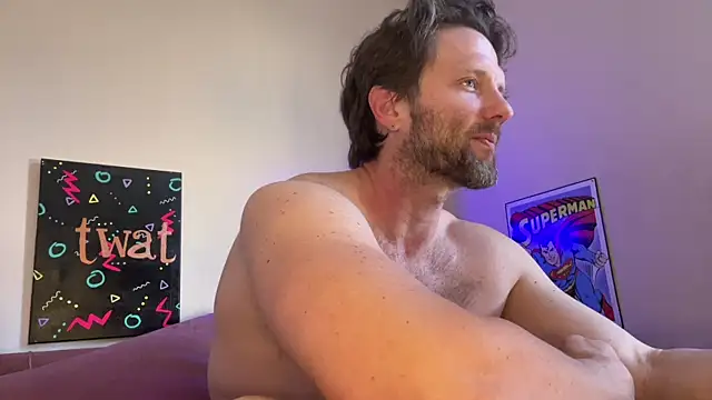 alexmannd Show in webcam