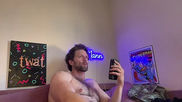 alexmannd's Webcam Show