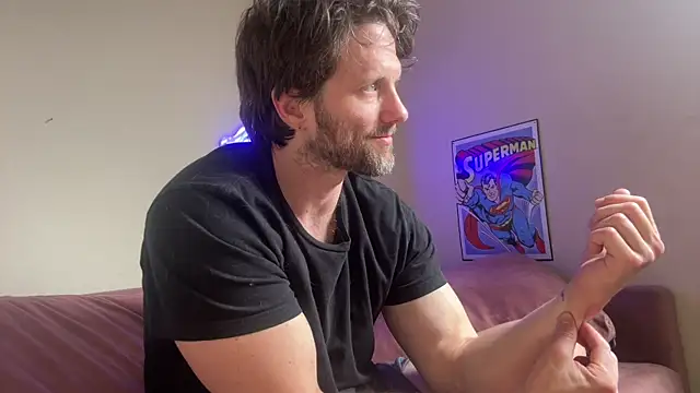 alexmannd Show in webcam