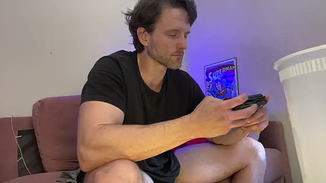 alexmannd 在線直播表演