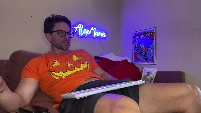 alexmannd's Webcam Show