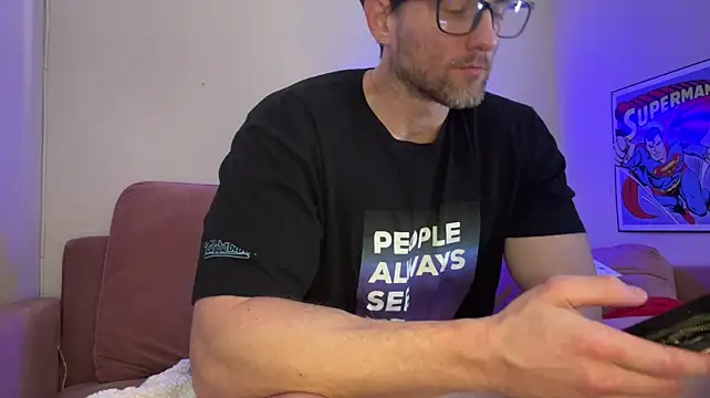 alexmannd Show in webcam