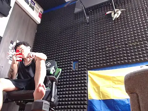 Вебкам-шоу Gymbro42