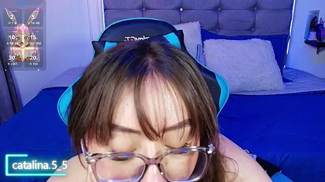 Kata_Bigboobs Chat XXX in diretta
