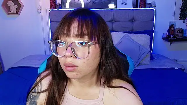 แชท XXX สดของ Kata_Bigboobs