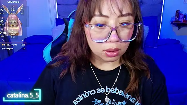 XXX chat uživo modela Kata_Bigboobs
