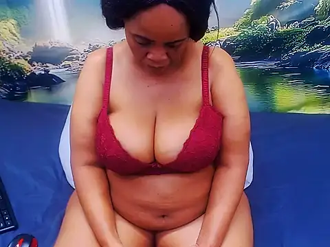 BLACKMILF4U Live XXX-Chat