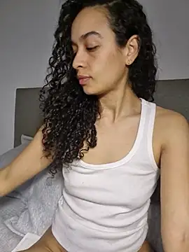 VelvetCurls' Live XXX Chat