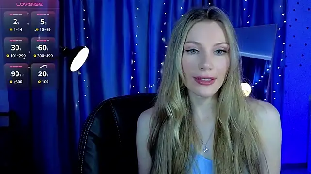 Lilianna_Just's Webcam Show
