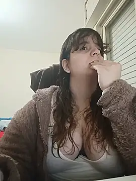 Bombon_ok Chat XXX in diretta