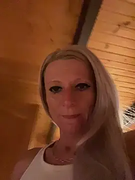 LaMadrina006's Live XXX Chat