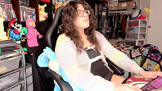 ShinyCherub's Webcam Show