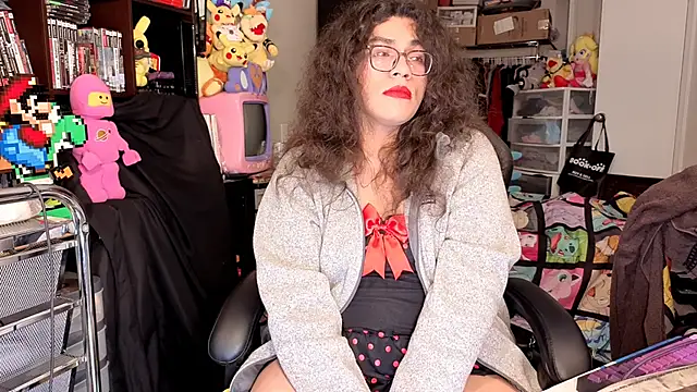 ShinyCherub Show in webcam