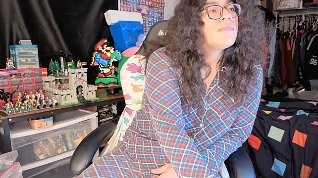 ShinyCherub Webcam Show