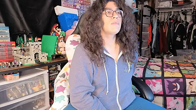 ShinyCherub Webcamshow