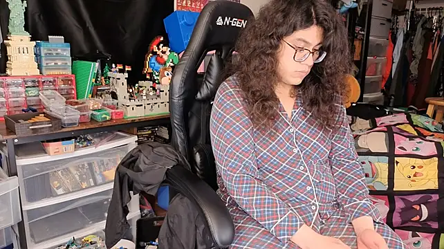 Show de ShinyCherub na webcam