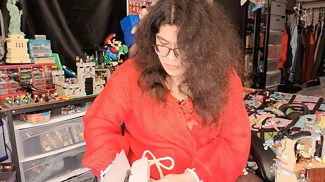 ShinyCherub Webcam Show