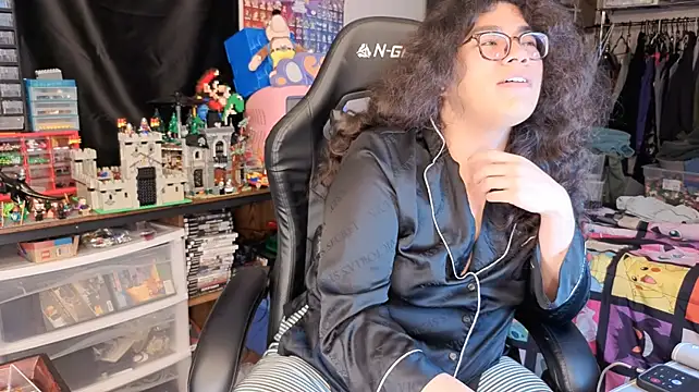 Show de ShinyCherub na webcam