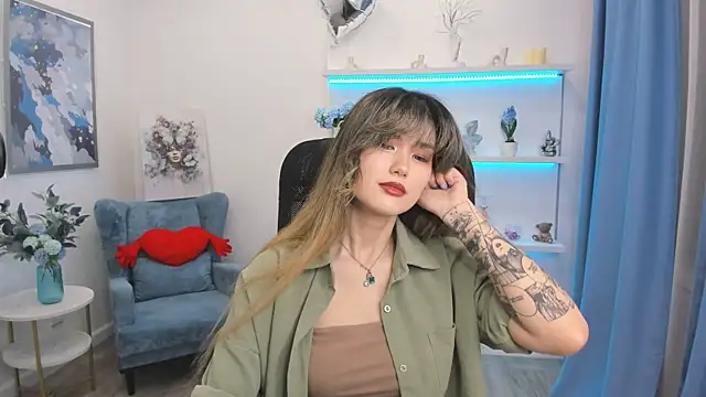AnneTLi's Live XXX Chat