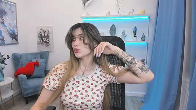 AnneTLi Chat XXX in diretta