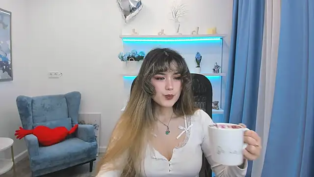 دردشة AnneTLi الجنسية المباشرة
